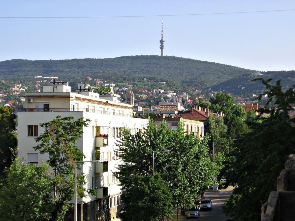Startpont Apartman Печ Екстер'єр фото